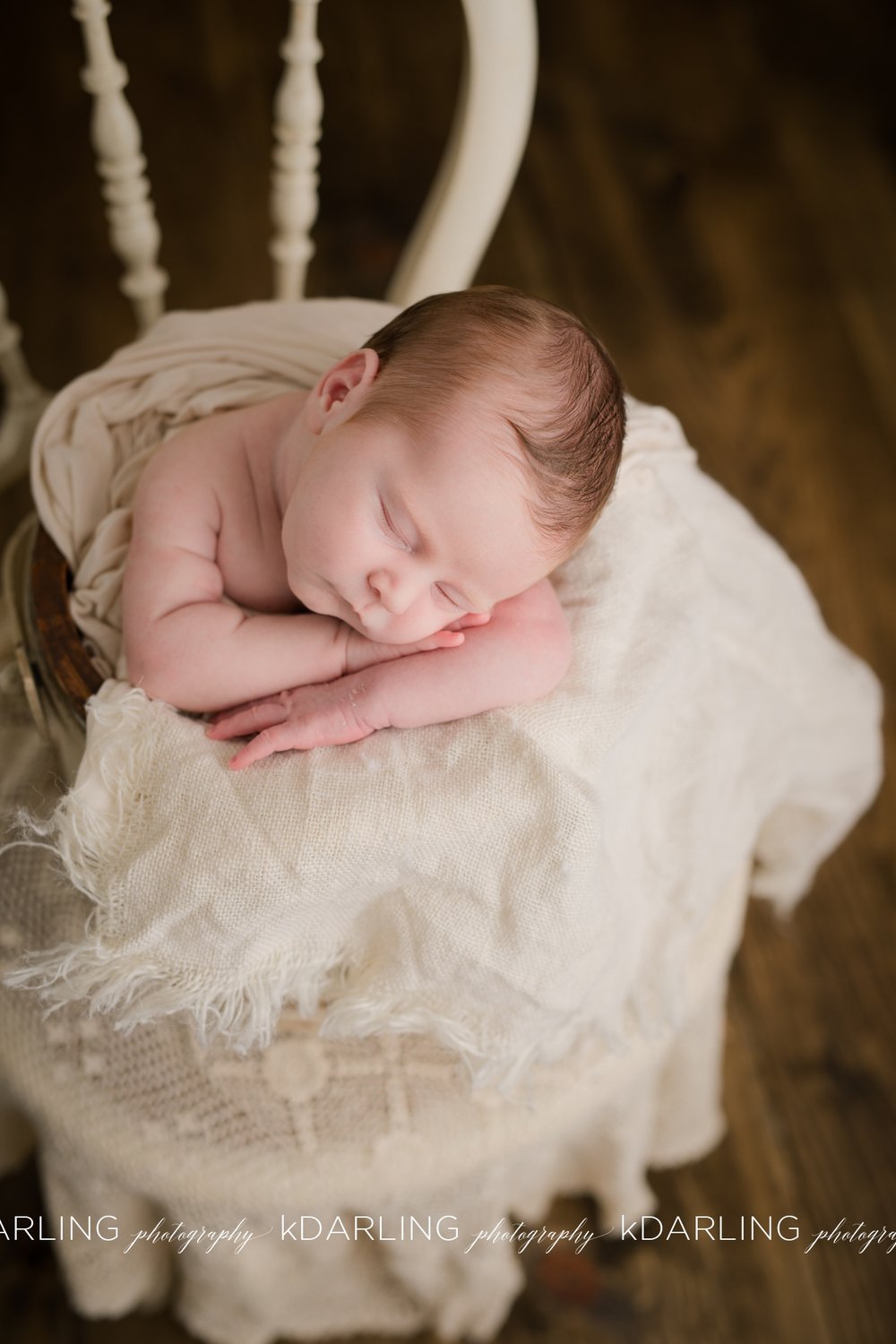 Newborn-Photography-Champaign-County-IL-Girl-pink-white-darling_1932.jpg