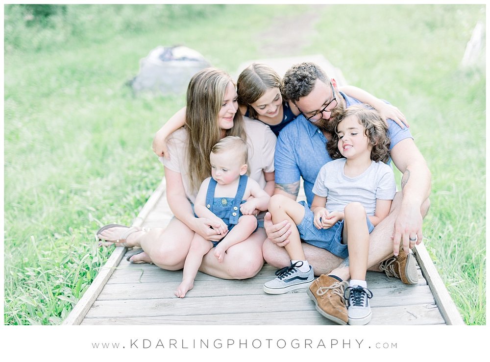 Central-IL-family-photographer-Champaign-County-Bloomington-McLean-outdoor-photo-session_0015.jpg