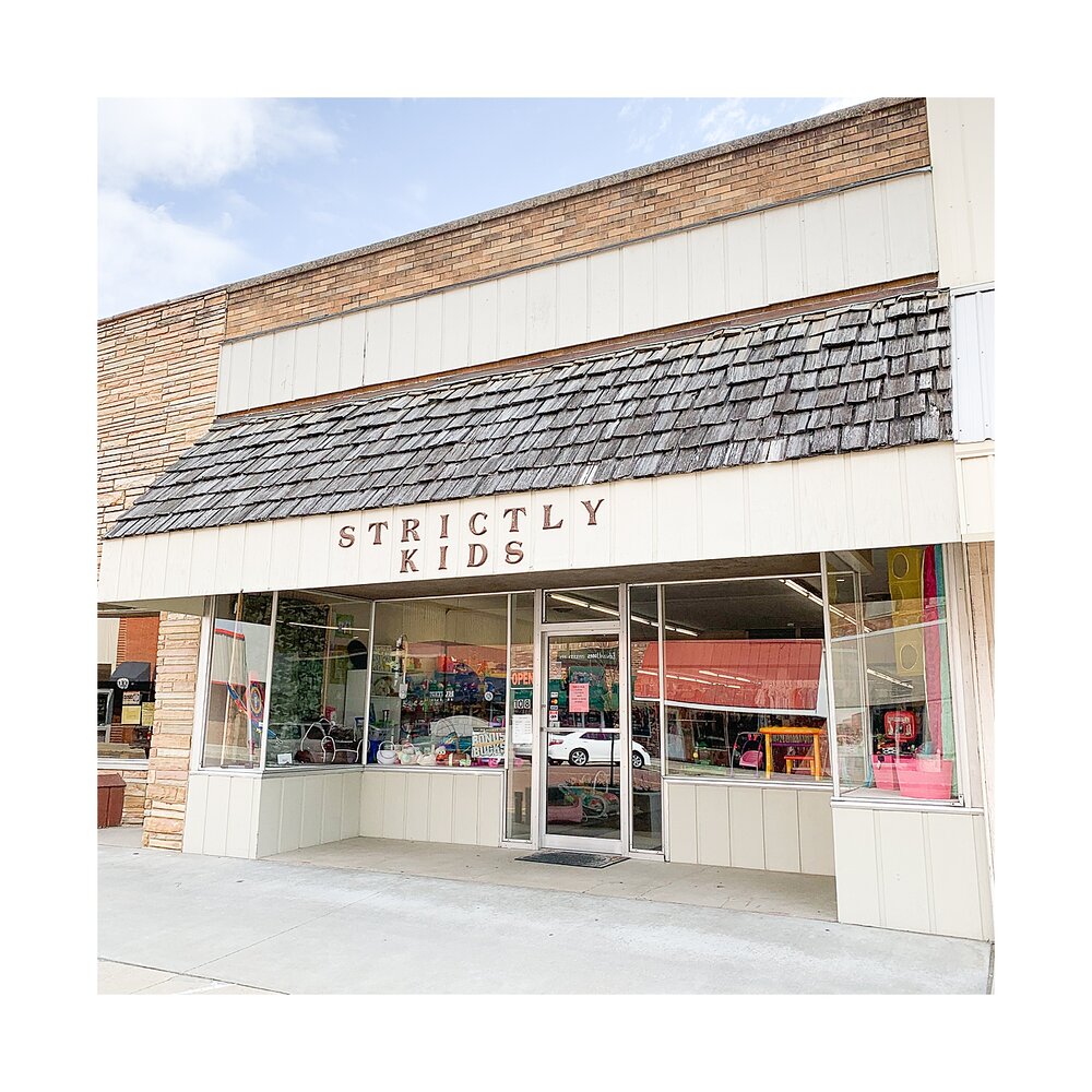 LOCAL BUSINESS | STRICTLY KIDS | GIBSON CITY, IL