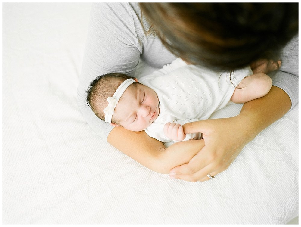 Central-Illinois-newborn- baby-Lifestyle-studio-photographer-Champaign-Urbana-Fisher_0790.jpg