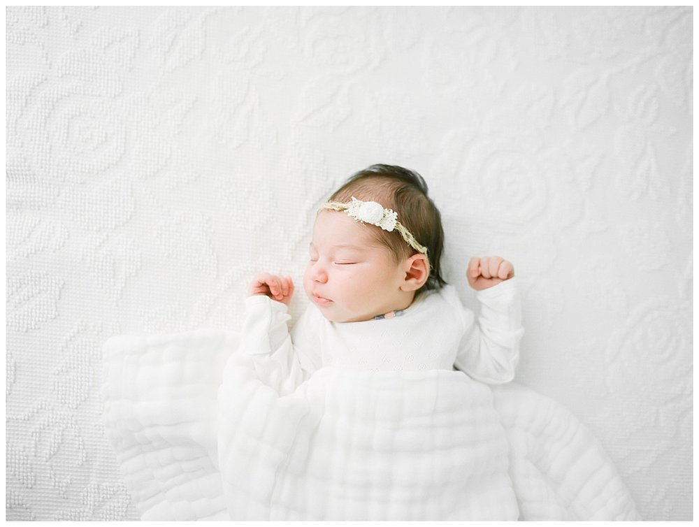 Central-Illinois-newborn- baby-Lifestyle-studio-photographer-Champaign-Urbana-Fisher_0794.jpg